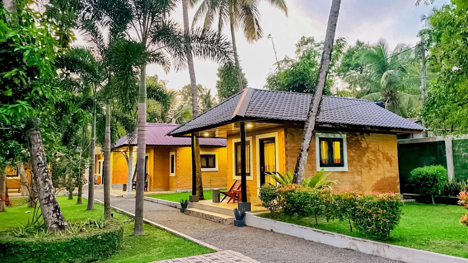 Airport Eco Cottage Katunayake Exterior photo