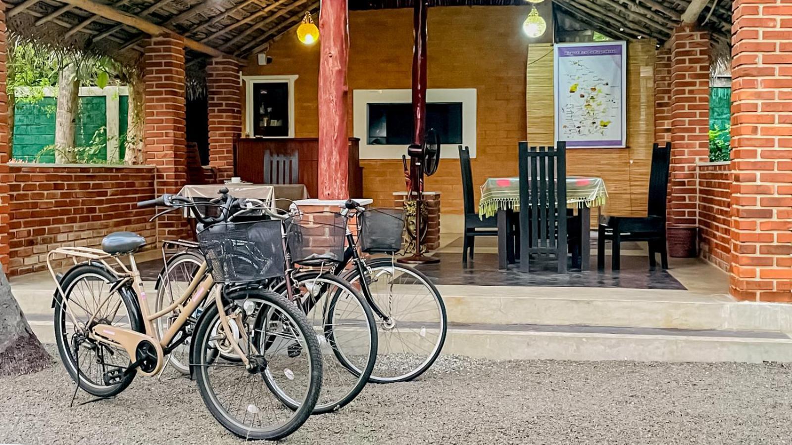 Airport Eco Cottage Katunayake Exterior photo