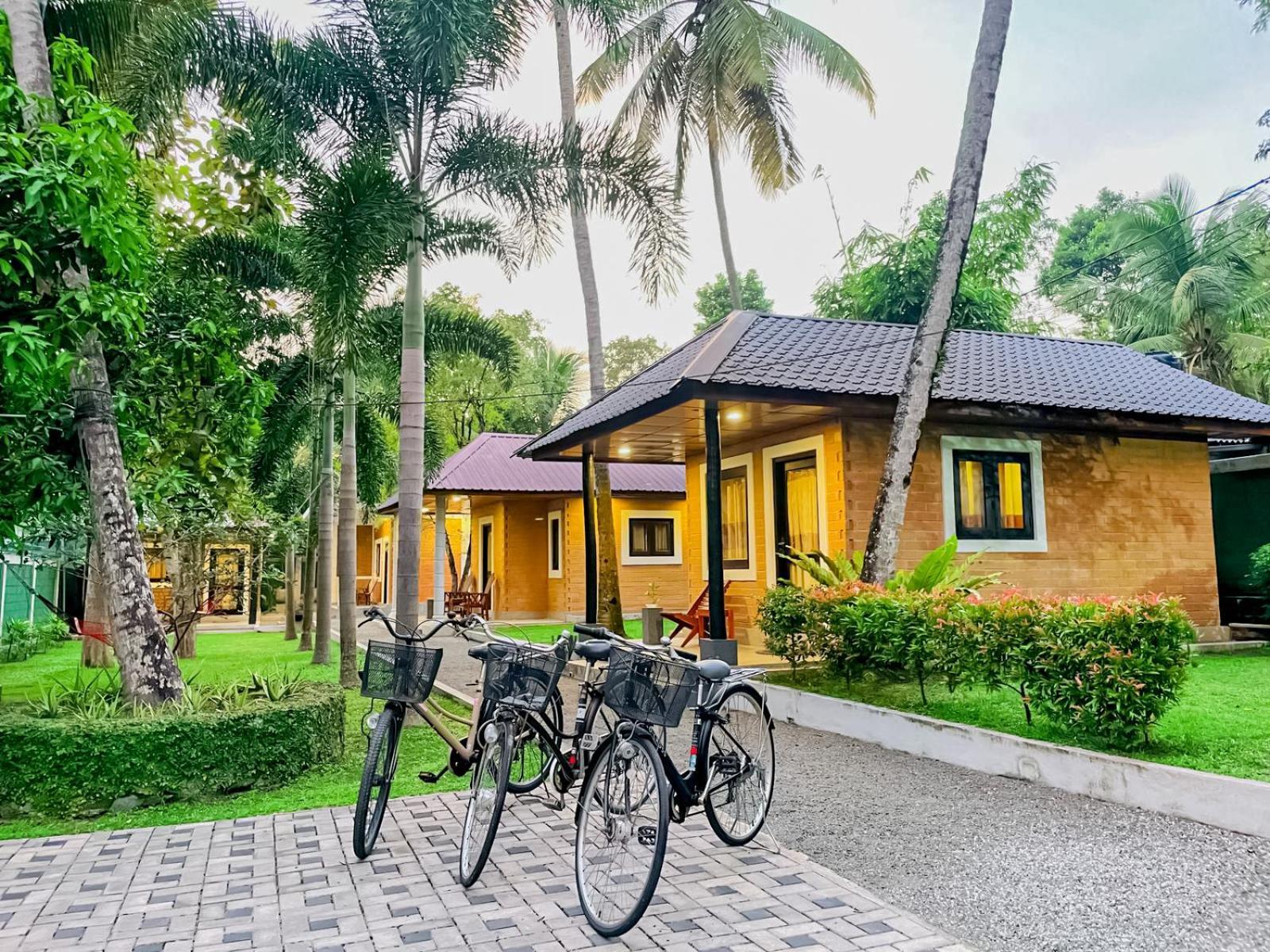 Airport Eco Cottage Katunayake Exterior photo